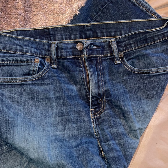 Levis relaxed fit jeans 34x36 - Picture 4 of 5